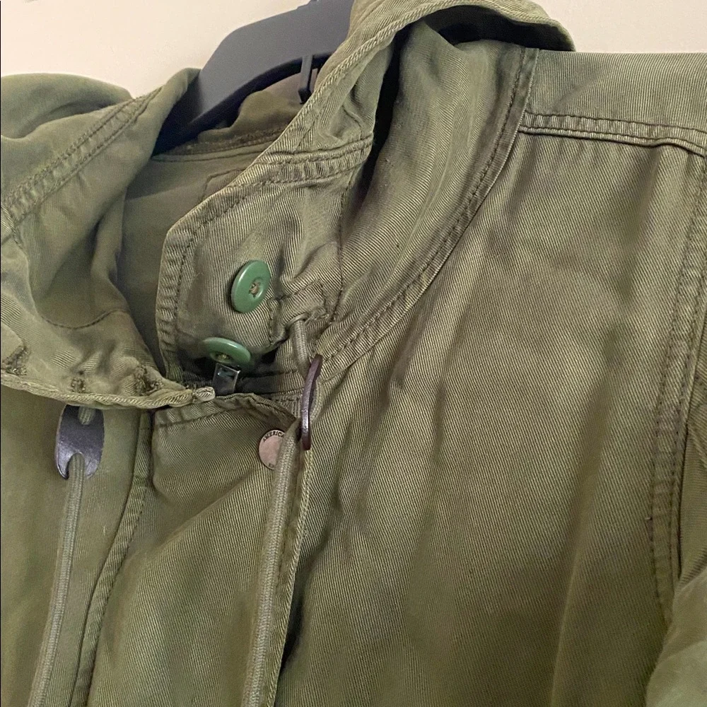 Women’s American Eagle Outfittersutility  Jacket army green coat small